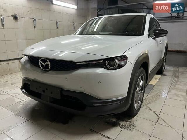 Мазда MX-30, объемом двигателя 0 л и пробегом 27 тыс. км за 14900 $, фото 2 на Automoto.ua