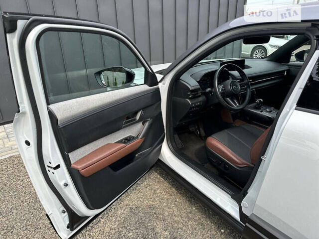 Мазда MX-30, объемом двигателя 0 л и пробегом 27 тыс. км за 17000 $, фото 26 на Automoto.ua