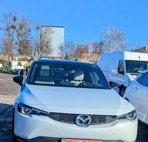 Мазда MX-30, объемом двигателя 0 л и пробегом 100 тыс. км за 13950 $, фото 2 на Automoto.ua