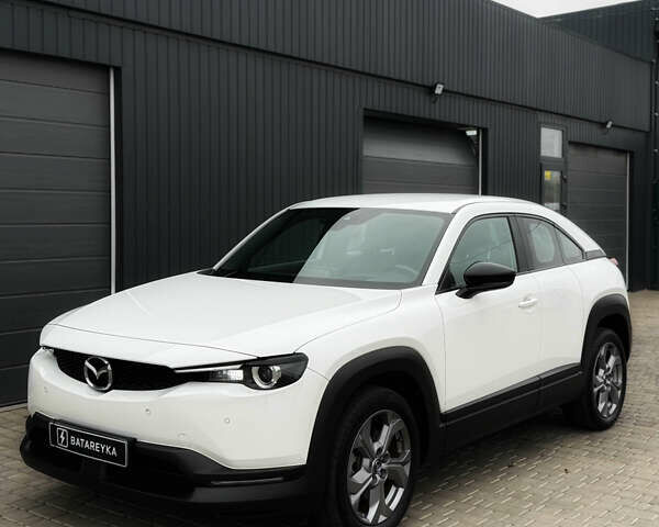 Мазда MX-30, объемом двигателя 0 л и пробегом 44 тыс. км за 14900 $, фото 1 на Automoto.ua