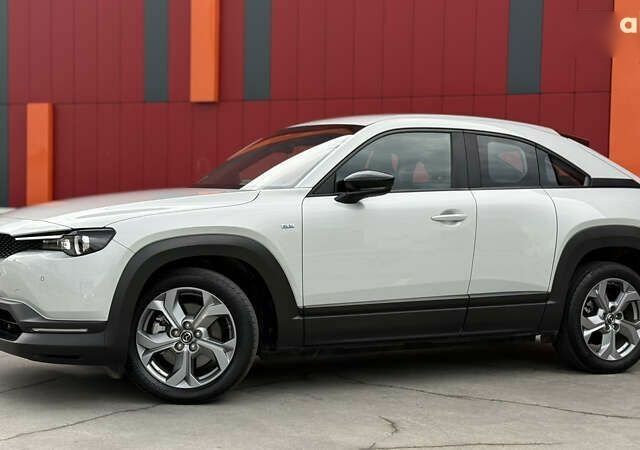 Мазда MX-30, об'ємом двигуна 0 л та пробігом 35 тис. км за 16100 $, фото 4 на Automoto.ua