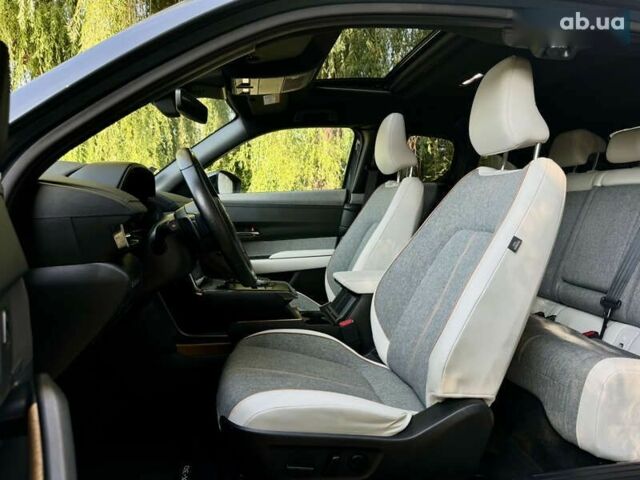 Мазда MX-30, объемом двигателя 0 л и пробегом 33 тыс. км за 15999 $, фото 3 на Automoto.ua