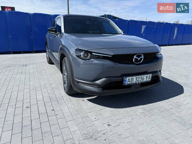 Серый Мазда MX-30, объемом двигателя 0 л и пробегом 33 тыс. км за 15500 $, фото 33 на Automoto.ua