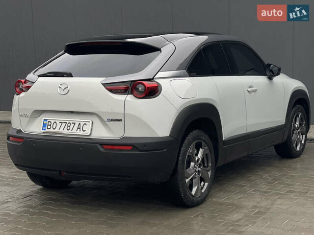 Сірий Мазда MX-30, об'ємом двигуна 0 л та пробігом 42 тис. км за 19500 $, фото 17 на Automoto.ua