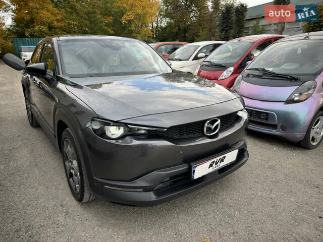 Мазда MX-30 2020 в Тернополе на Automoto.ua Серый Мазда MX-30, объемом двигателя 0 л и пробегом 92 тыс. км за 13500 $, фото 2 на Automoto.ua