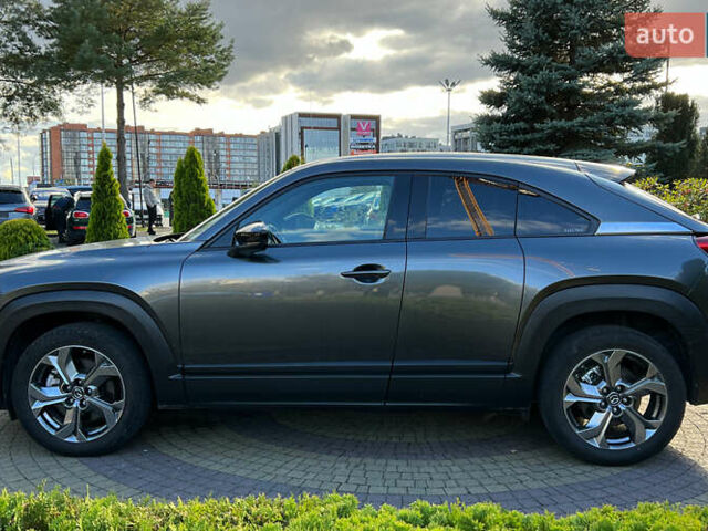 Мазда MX-30 2020 в Львове на Automoto.ua Серый Мазда MX-30, объемом двигателя 0 л и пробегом 12 тыс. км за 18500 $, фото 3 на Automoto.ua