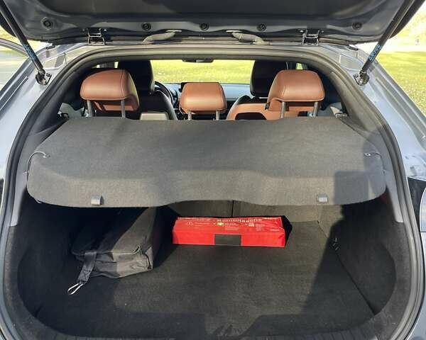 Серый Мазда MX-30, объемом двигателя 0 л и пробегом 58 тыс. км за 14300 $, фото 85 на Automoto.ua