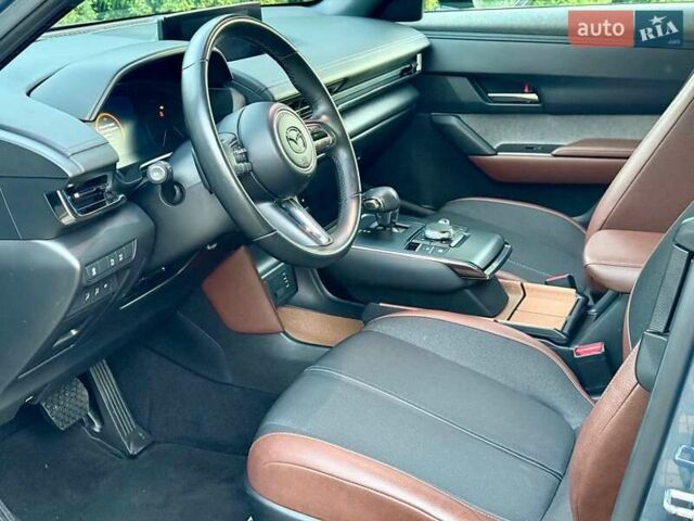 Мазда MX-30 2020 в Самборе на Automoto.ua Серый Мазда MX-30, объемом двигателя 0 л и пробегом 28 тыс. км за 14800 $, фото 14 на Automoto.ua