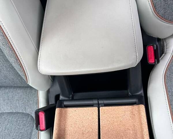 Сірий Мазда MX-30, об'ємом двигуна 0 л та пробігом 65 тис. км за 15200 $, фото 18 на Automoto.ua