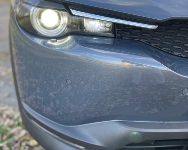 Серый Мазда MX-30, объемом двигателя 0 л и пробегом 58 тыс. км за 14300 $, фото 32 на Automoto.ua