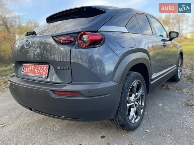 Серый Мазда MX-30, объемом двигателя 0 л и пробегом 58 тыс. км за 14300 $, фото 19 на Automoto.ua