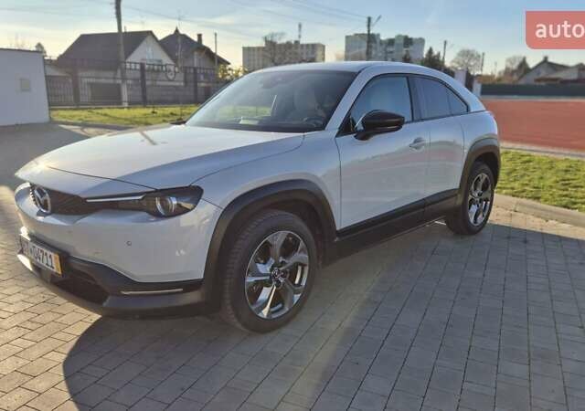 Сірий Мазда MX-30, об'ємом двигуна 0 л та пробігом 119 тис. км за 13600 $, фото 10 на Automoto.ua