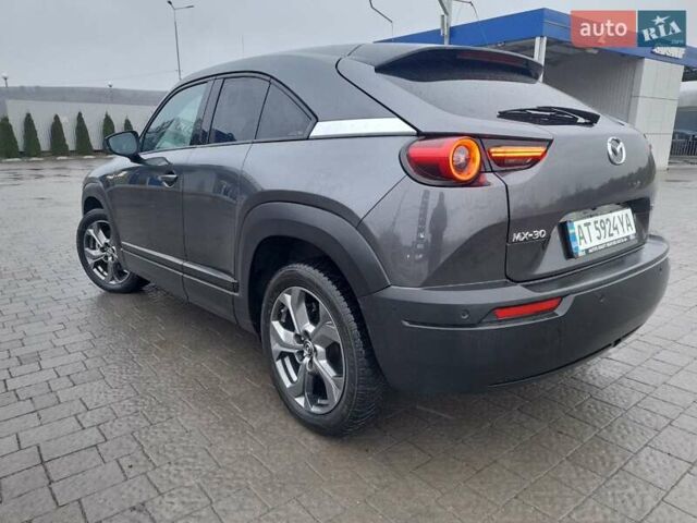 Сірий Мазда MX-30, об'ємом двигуна 0 л та пробігом 65 тис. км за 15200 $, фото 3 на Automoto.ua
