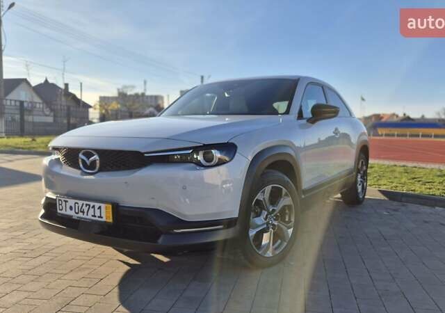 Сірий Мазда MX-30, об'ємом двигуна 0 л та пробігом 119 тис. км за 13600 $, фото 14 на Automoto.ua