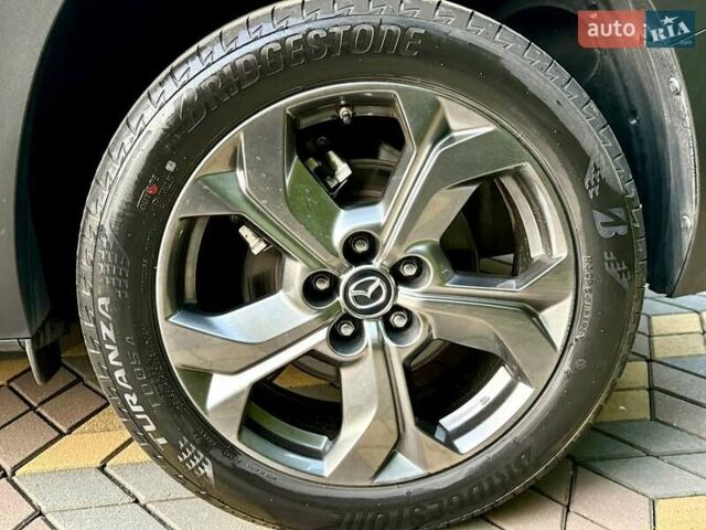 Мазда MX-30 2020 в Самборе на Automoto.ua Серый Мазда MX-30, объемом двигателя 0 л и пробегом 28 тыс. км за 14800 $, фото 12 на Automoto.ua