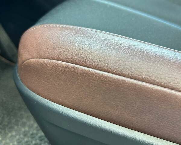 Серый Мазда MX-30, объемом двигателя 0 л и пробегом 61 тыс. км за 16200 $, фото 20 на Automoto.ua