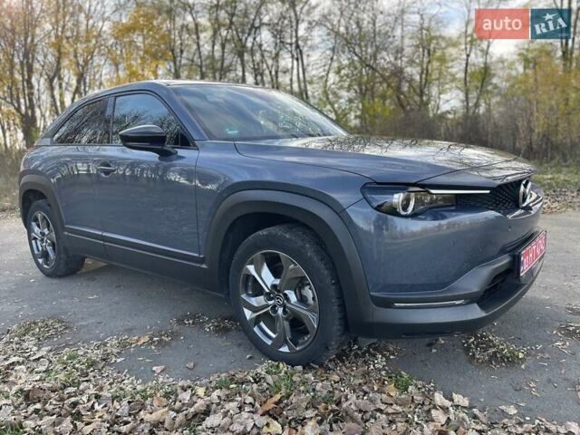 Серый Мазда MX-30, объемом двигателя 0 л и пробегом 58 тыс. км за 14300 $, фото 24 на Automoto.ua