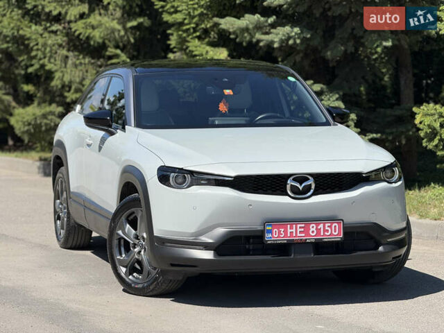 Сірий Мазда MX-30, об'ємом двигуна 0 л та пробігом 55 тис. км за 14800 $, фото 8 на Automoto.ua