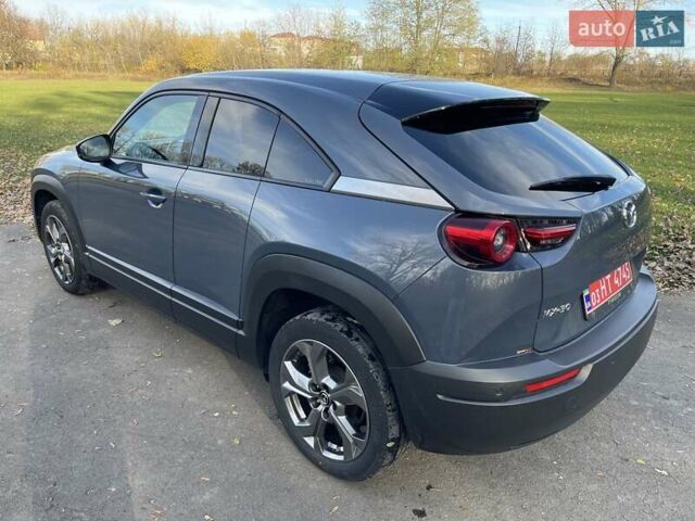 Серый Мазда MX-30, объемом двигателя 0 л и пробегом 58 тыс. км за 14300 $, фото 11 на Automoto.ua