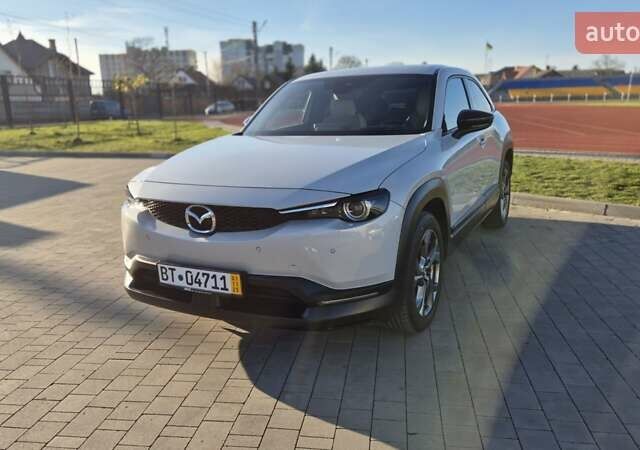Сірий Мазда MX-30, об'ємом двигуна 0 л та пробігом 119 тис. км за 13600 $, фото 11 на Automoto.ua