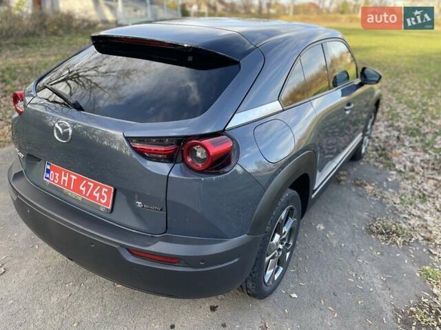 Серый Мазда MX-30, объемом двигателя 0 л и пробегом 58 тыс. км за 14300 $, фото 20 на Automoto.ua