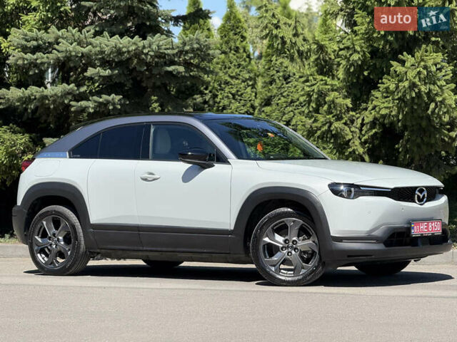 Сірий Мазда MX-30, об'ємом двигуна 0 л та пробігом 55 тис. км за 14800 $, фото 13 на Automoto.ua
