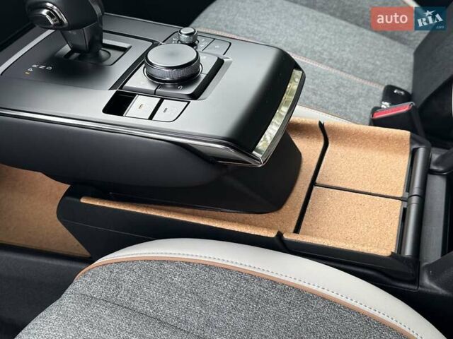 Серый Мазда MX-30, объемом двигателя 0 л и пробегом 115 тыс. км за 13900 $, фото 15 на Automoto.ua