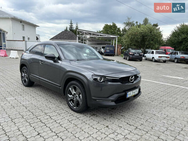 Серый Мазда MX-30, объемом двигателя 0 л и пробегом 63 тыс. км за 18687 $, фото 8 на Automoto.ua