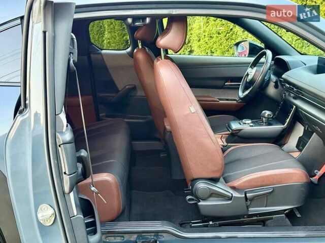 Мазда MX-30 2020 в Самборе на Automoto.ua Серый Мазда MX-30, объемом двигателя 0 л и пробегом 28 тыс. км за 14800 $, фото 26 на Automoto.ua