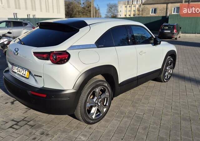 Сірий Мазда MX-30, об'ємом двигуна 0 л та пробігом 119 тис. км за 13600 $, фото 6 на Automoto.ua