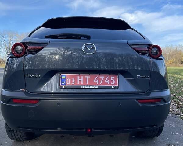 Серый Мазда MX-30, объемом двигателя 0 л и пробегом 58 тыс. км за 14300 $, фото 14 на Automoto.ua