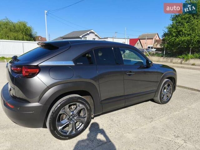 Серый Мазда MX-30, объемом двигателя 0 л и пробегом 81 тыс. км за 17500 $, фото 1 на Automoto.ua