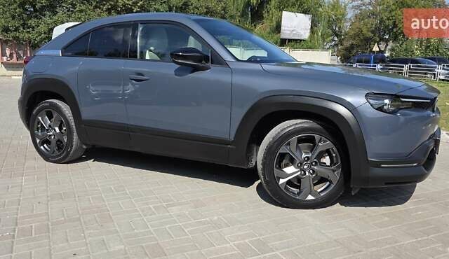 Сірий Мазда MX-30, об'ємом двигуна 0 л та пробігом 57 тис. км за 14777 $, фото 47 на Automoto.ua