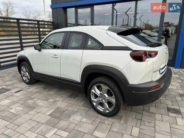 Серый Мазда MX-30, объемом двигателя 0 л и пробегом 65 тыс. км за 14500 $, фото 9 на Automoto.ua