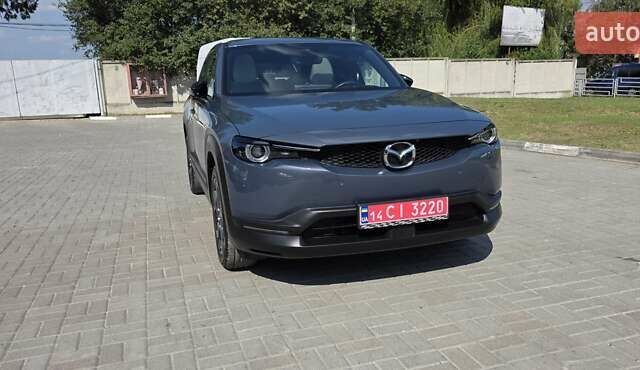 Сірий Мазда MX-30, об'ємом двигуна 0 л та пробігом 57 тис. км за 14777 $, фото 9 на Automoto.ua