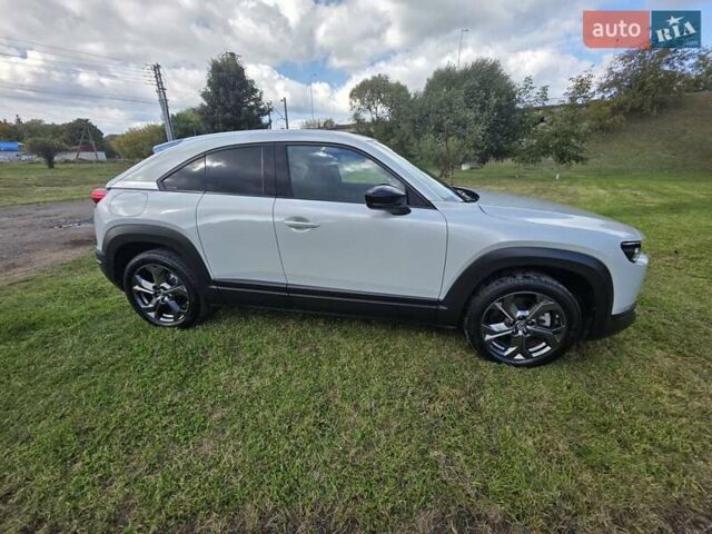 Сірий Мазда MX-30, об'ємом двигуна 0 л та пробігом 39 тис. км за 14600 $, фото 9 на Automoto.ua