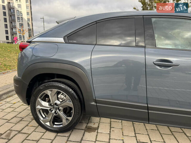 Серый Мазда MX-30, объемом двигателя 0 л и пробегом 43 тыс. км за 14499 $, фото 19 на Automoto.ua