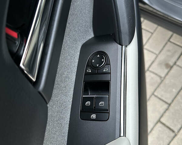 Серый Мазда MX-30, объемом двигателя 0 л и пробегом 39 тыс. км за 14900 $, фото 15 на Automoto.ua