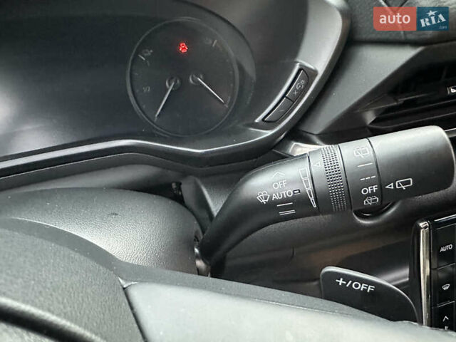 Серый Мазда MX-30, объемом двигателя 0 л и пробегом 39 тыс. км за 14900 $, фото 11 на Automoto.ua