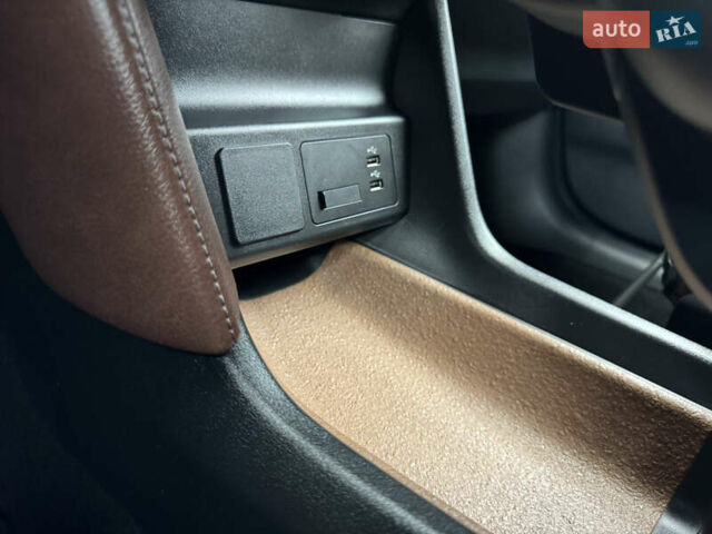 Серый Мазда MX-30, объемом двигателя 0 л и пробегом 43 тыс. км за 14499 $, фото 63 на Automoto.ua