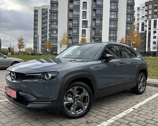 Серый Мазда MX-30, объемом двигателя 0 л и пробегом 43 тыс. км за 14499 $, фото 5 на Automoto.ua