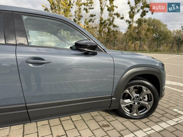 Серый Мазда MX-30, объемом двигателя 0 л и пробегом 43 тыс. км за 14499 $, фото 20 на Automoto.ua
