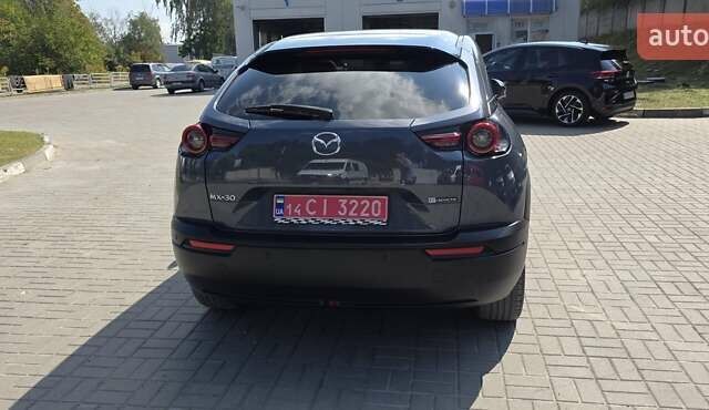 Сірий Мазда MX-30, об'ємом двигуна 0 л та пробігом 57 тис. км за 14777 $, фото 28 на Automoto.ua