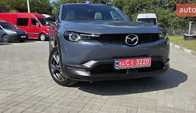 Сірий Мазда MX-30, об'ємом двигуна 0 л та пробігом 57 тис. км за 14777 $, фото 52 на Automoto.ua