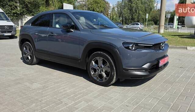 Сірий Мазда MX-30, об'ємом двигуна 0 л та пробігом 57 тис. км за 14777 $, фото 13 на Automoto.ua
