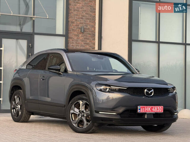 Серый Мазда MX-30, объемом двигателя 0 л и пробегом 89 тыс. км за 13400 $, фото 12 на Automoto.ua