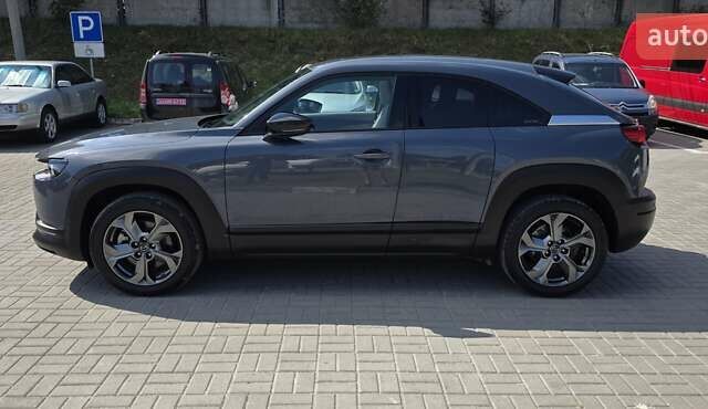 Сірий Мазда MX-30, об'ємом двигуна 0 л та пробігом 57 тис. км за 14777 $, фото 38 на Automoto.ua