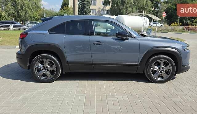Сірий Мазда MX-30, об'ємом двигуна 0 л та пробігом 57 тис. км за 14777 $, фото 19 на Automoto.ua