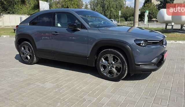 Сірий Мазда MX-30, об'ємом двигуна 0 л та пробігом 57 тис. км за 14777 $, фото 14 на Automoto.ua