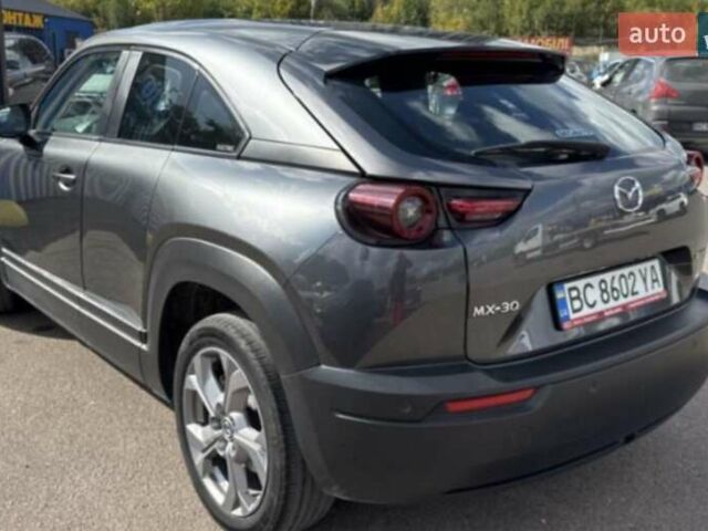 Сірий Мазда MX-30, об'ємом двигуна 0 л та пробігом 87 тис. км за 15100 $, фото 5 на Automoto.ua